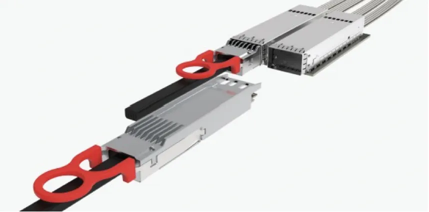 图4：坚固耐用的IO连接器OSFP.png