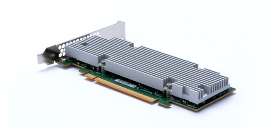 凌华科技PCIe-ACC100新闻配图2.jpg