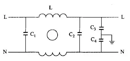 图1 电源线滤波器基本电路图