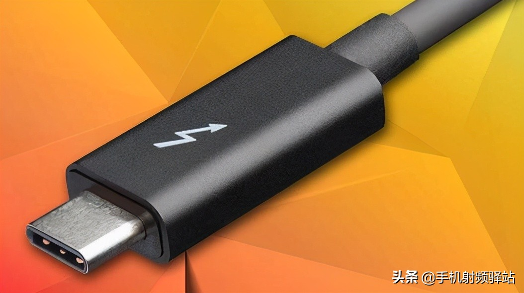 USB 4将带来许多应用上的好处，提供更快的传输速度